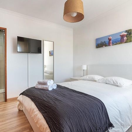 Hostwise - Spacious & Sunny Flat - Loulé Esterno foto