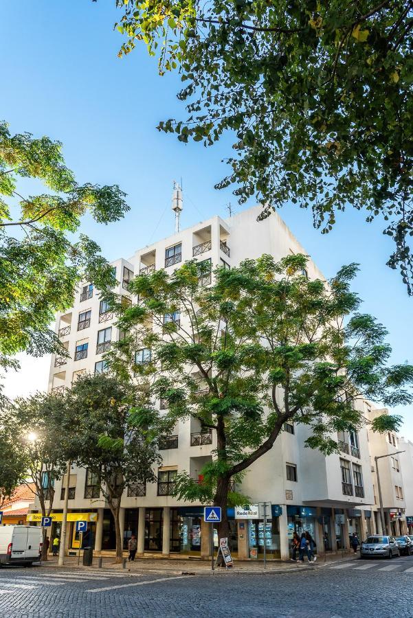 Hostwise - Spacious & Sunny Flat - Loulé Esterno foto