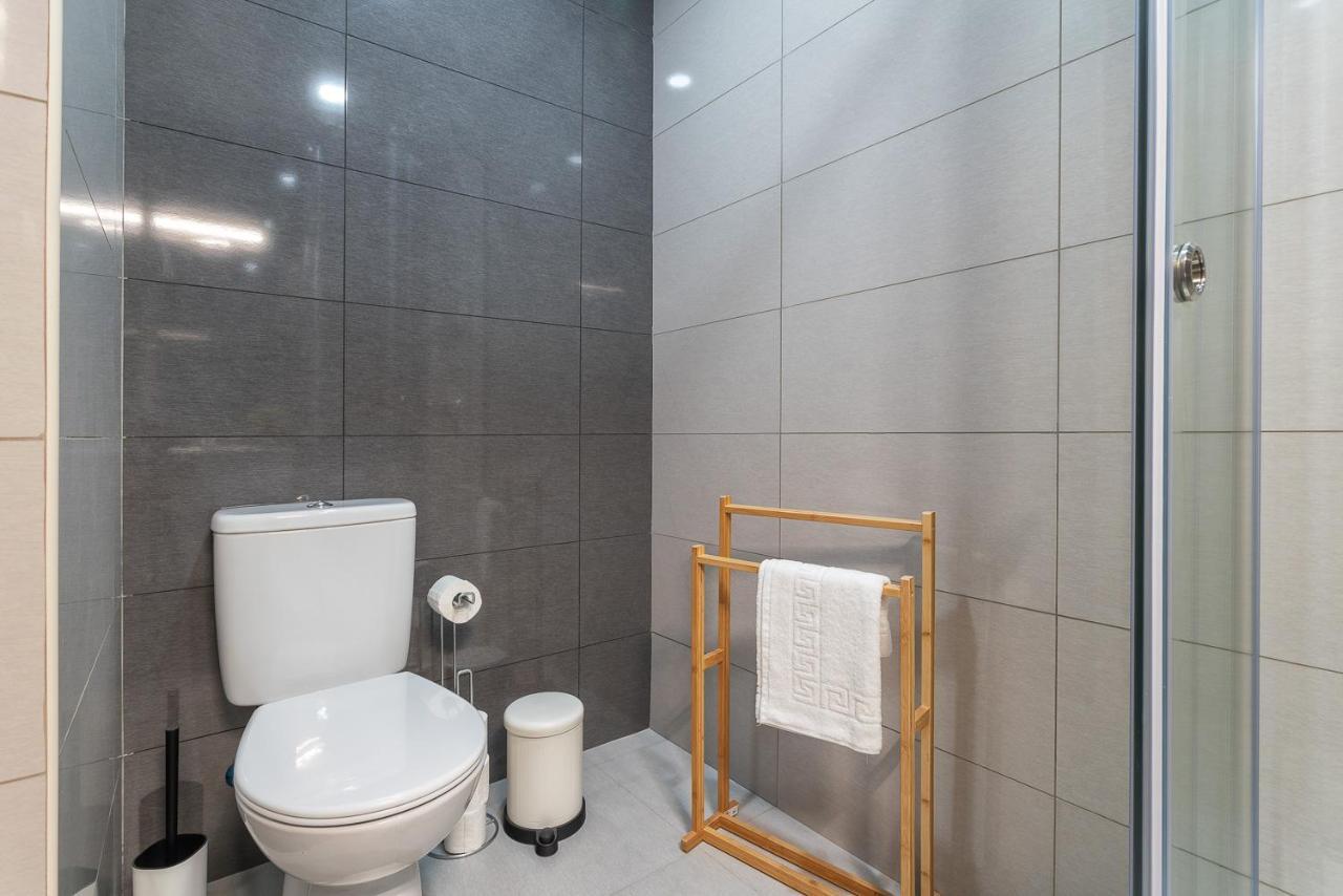 Hostwise - Spacious & Sunny Flat - Loulé Esterno foto