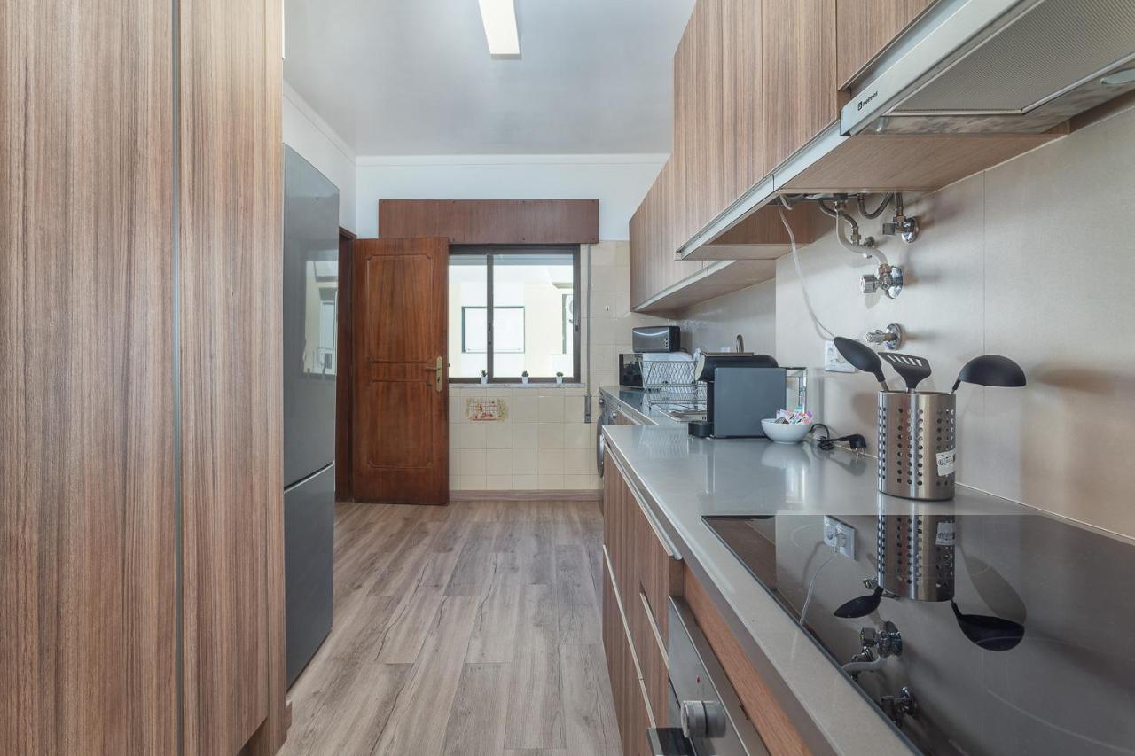 Hostwise - Spacious & Sunny Flat - Loulé Esterno foto